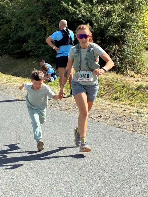 Faustine 26km Volcans 200926.jpg